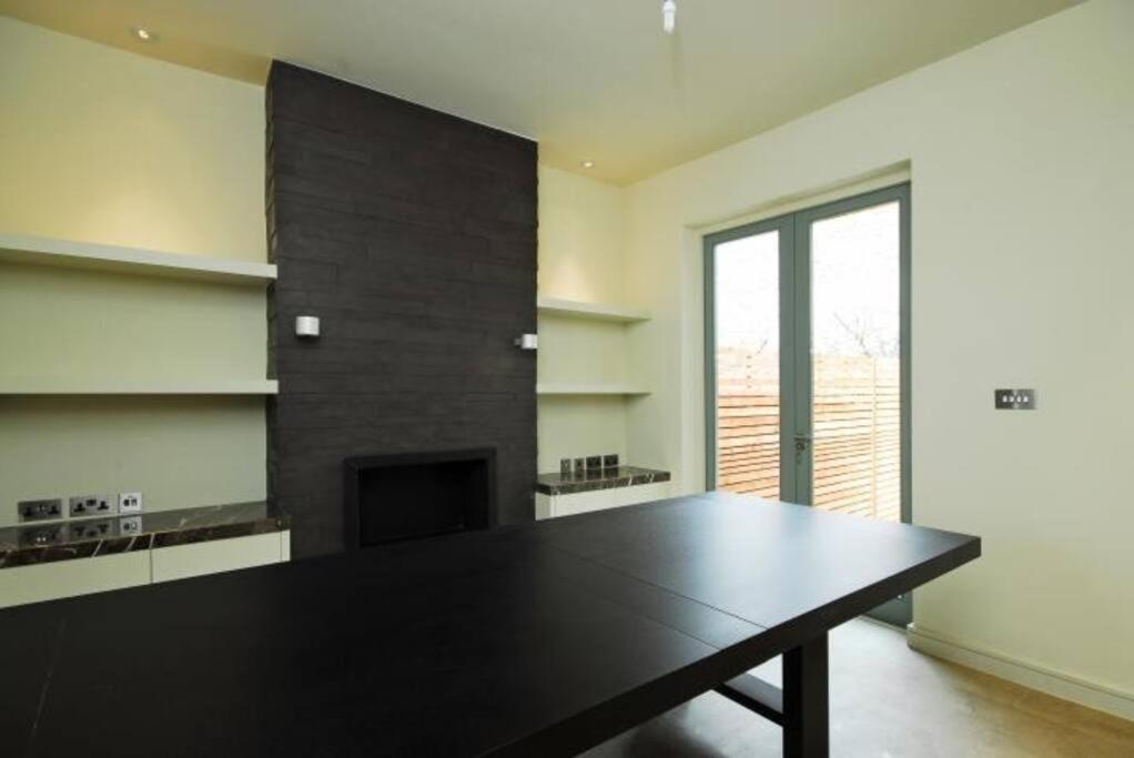 Quintessential Town House Close To Central London Luaran gambar